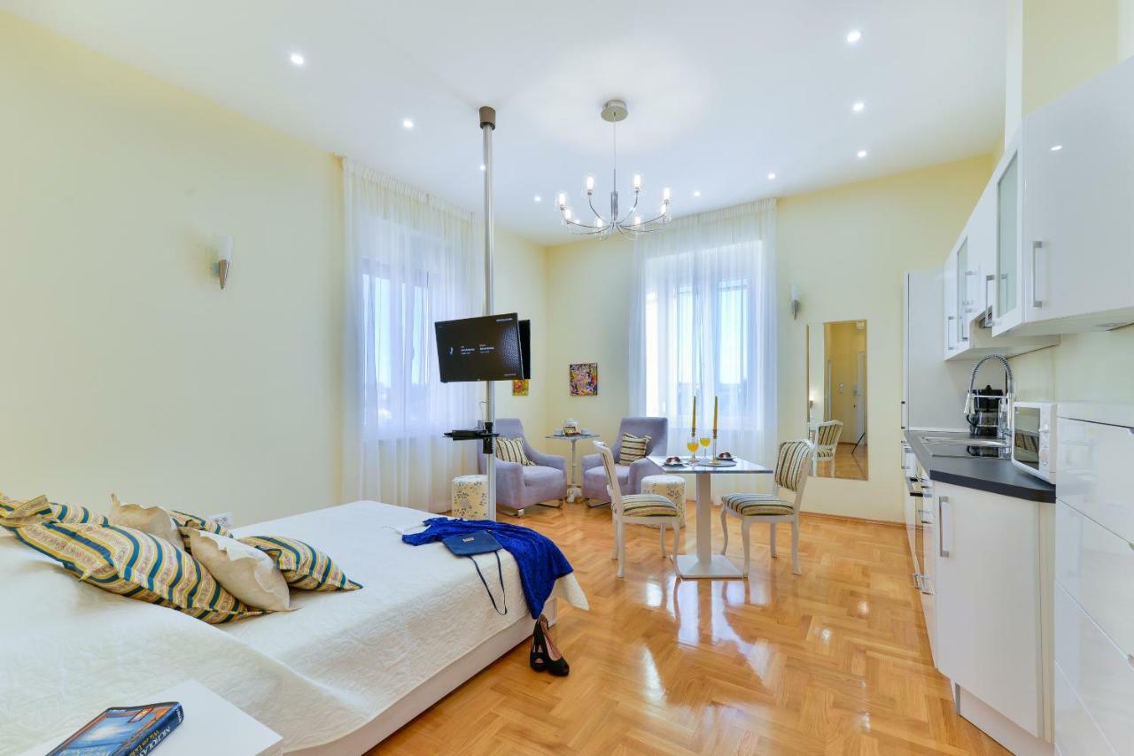 Noble Elegance Studio Apartments Zára Kültér fotó